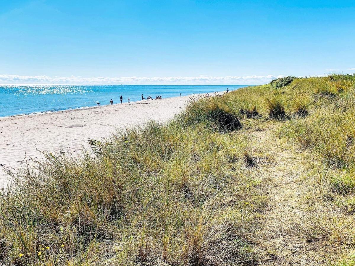 8 Person Holiday Home In Gedser Buitenkant foto